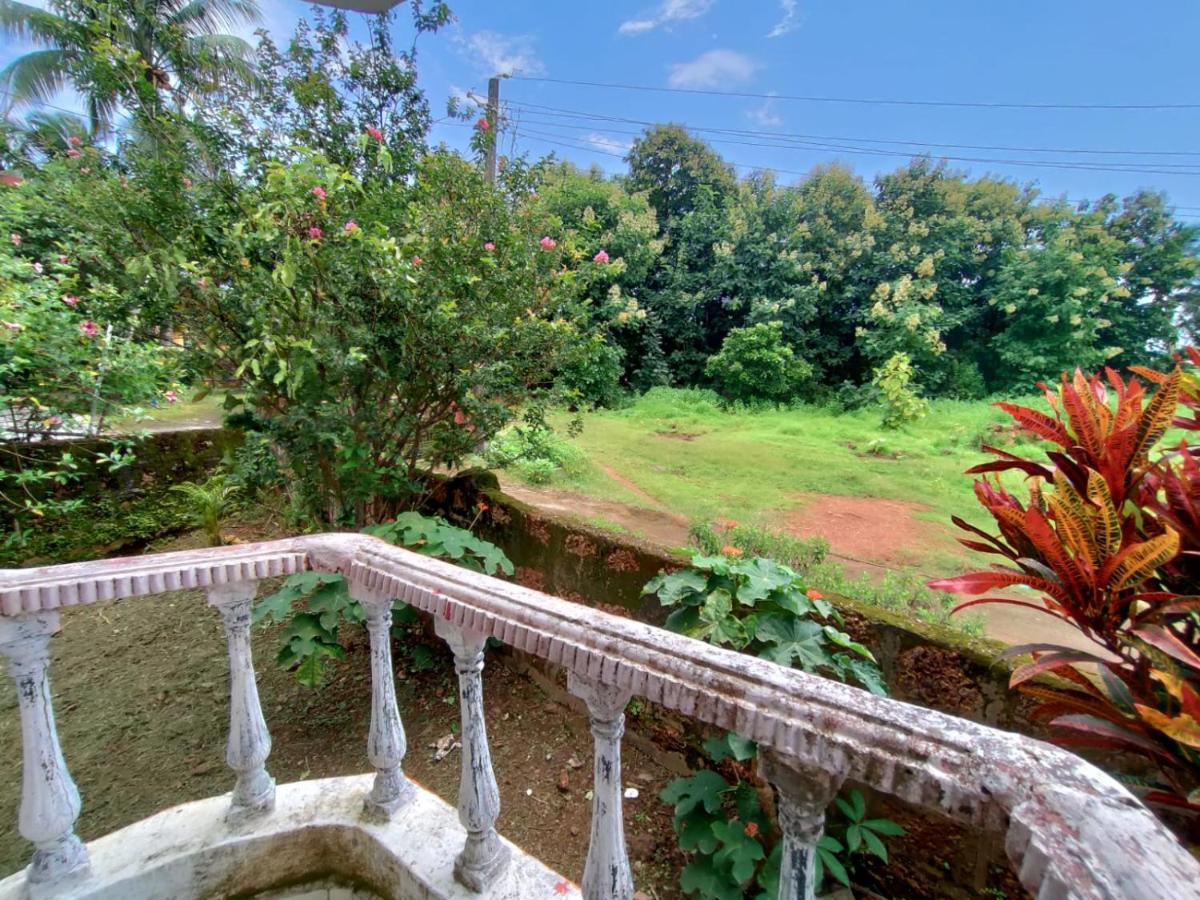 Cabo De Rama Cottage Cola Exterior photo
