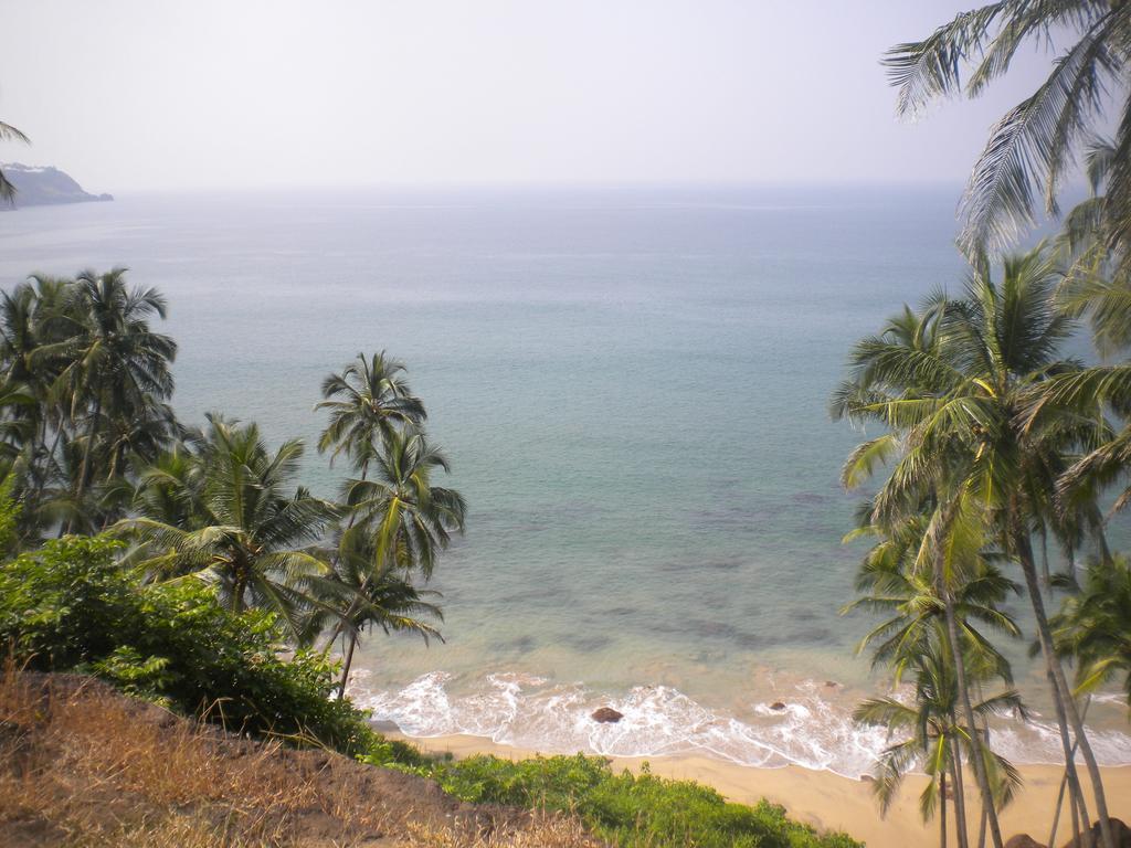 Cabo De Rama Cottage Cola Exterior photo